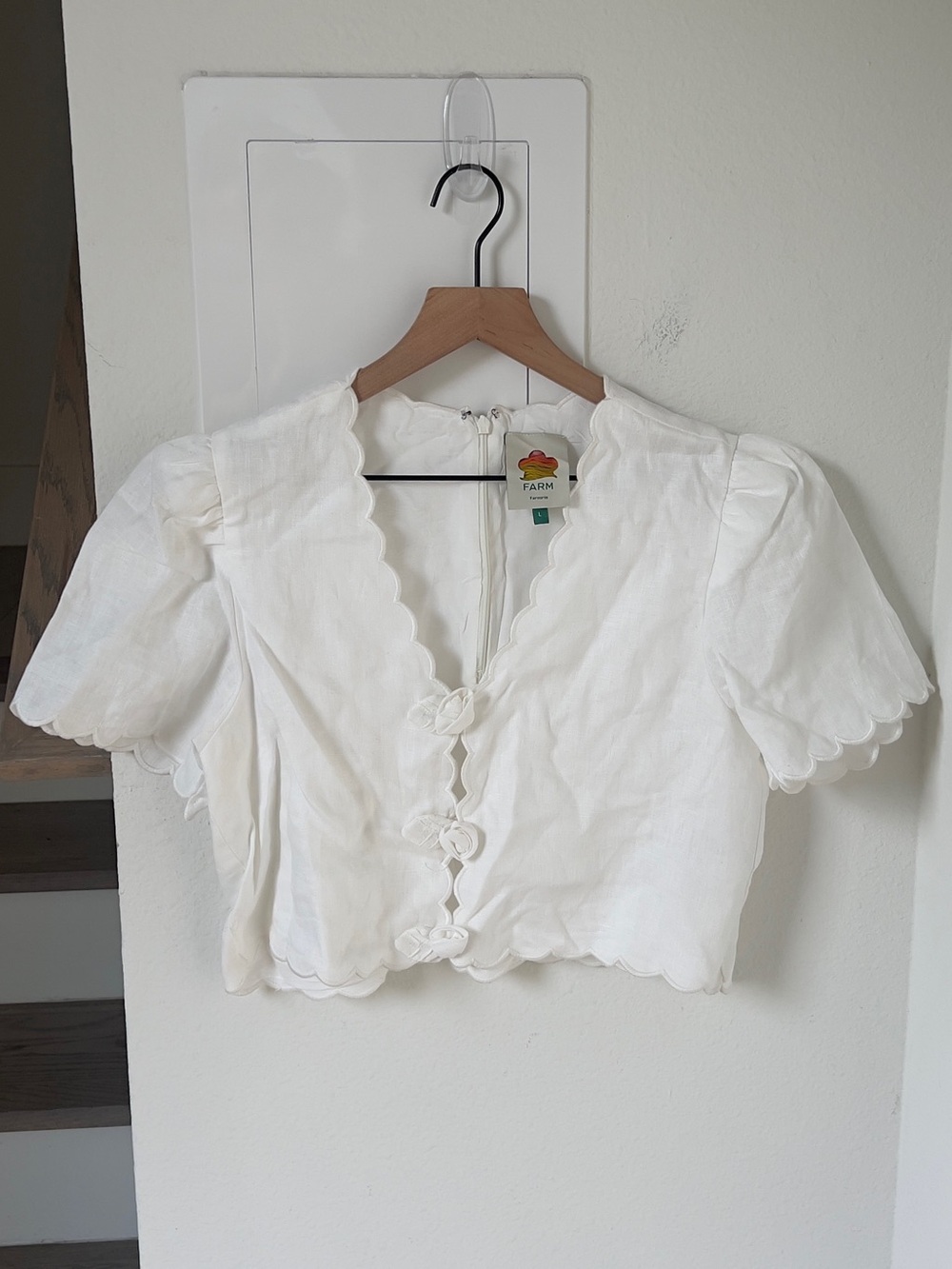 Farm Rio Off-White Roses Scallop Artisanal Top - Picture 3 of 7